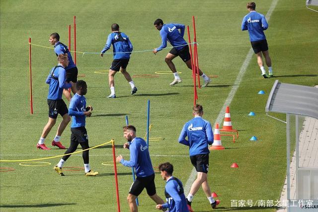 亚锦赛首战大胜 中国女排3-0轻取伊拉克