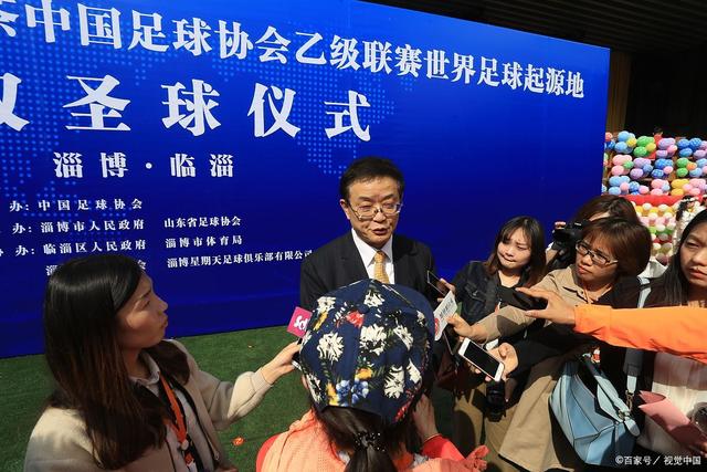 布朗训练师：球队属于每个人，反对“谁的球队”论