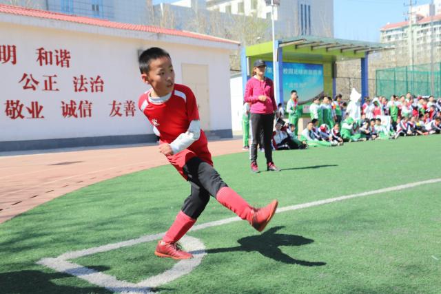 李刚仁表现抢眼：两射一中，传球成功率高达84.5%